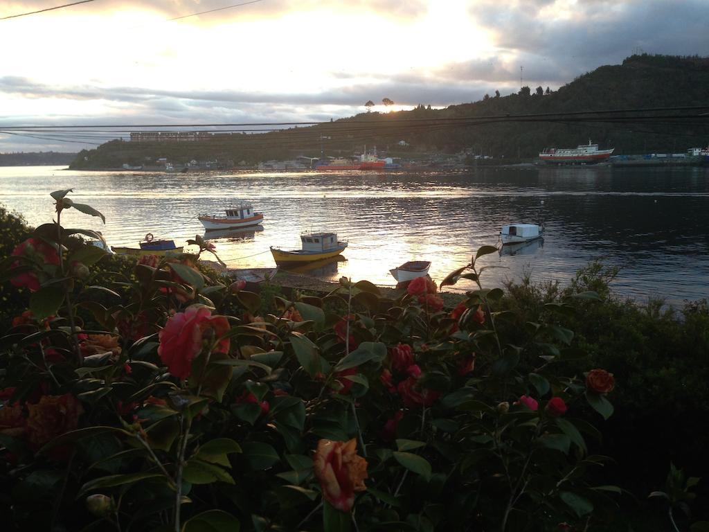Punta Piedras Lodge & Marina 푸에르토몬트 외부 사진
